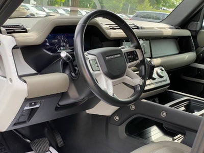 2021 Land Rover Defender 110 SE