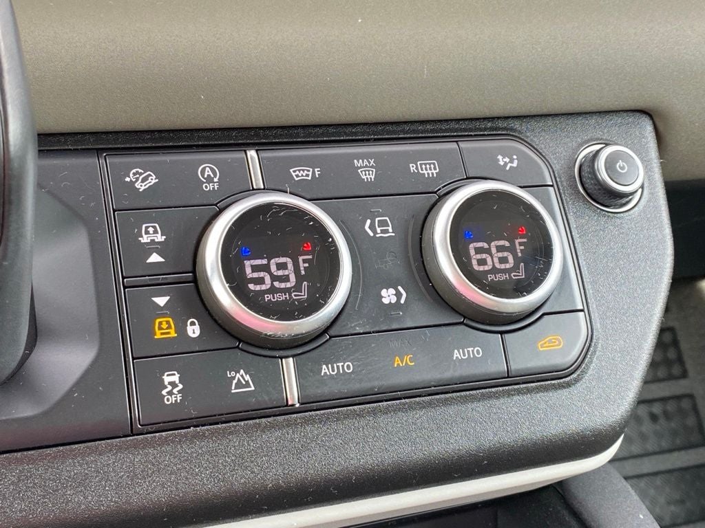 2021 Land Rover Defender 110 SE
