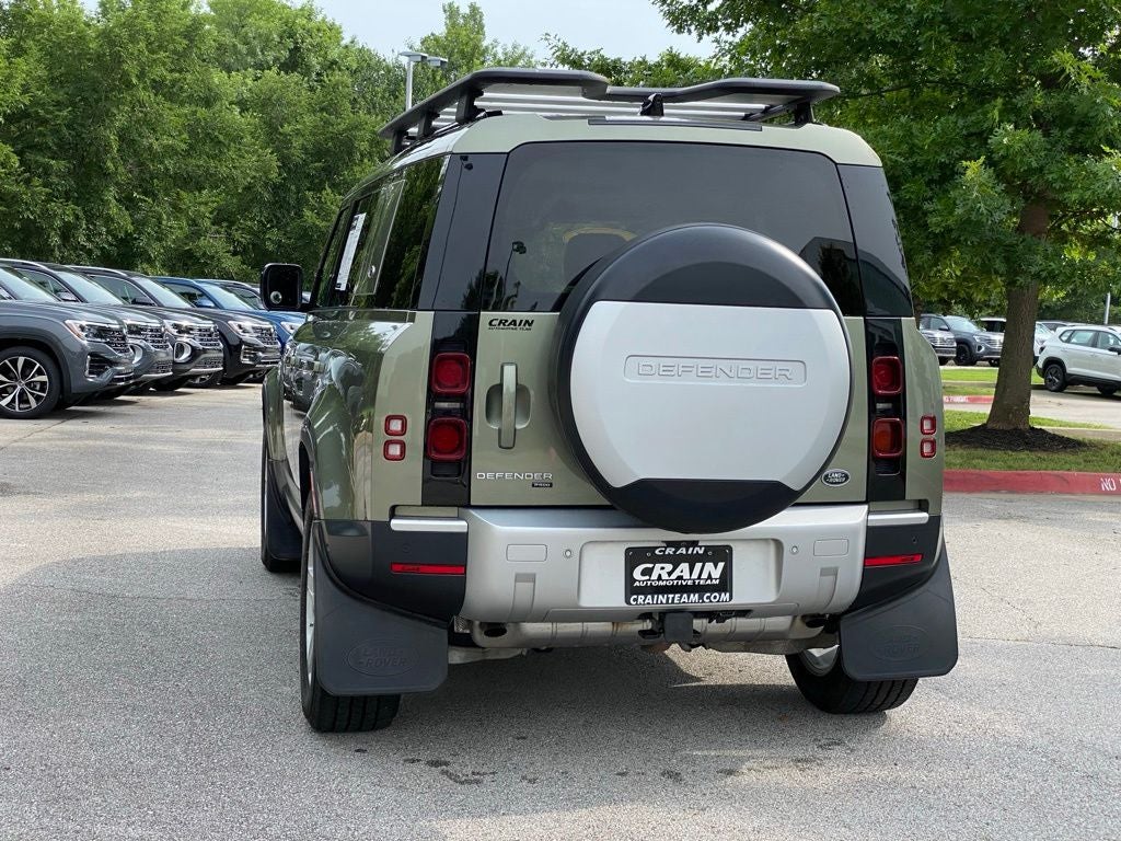 2021 Land Rover Defender 110 SE