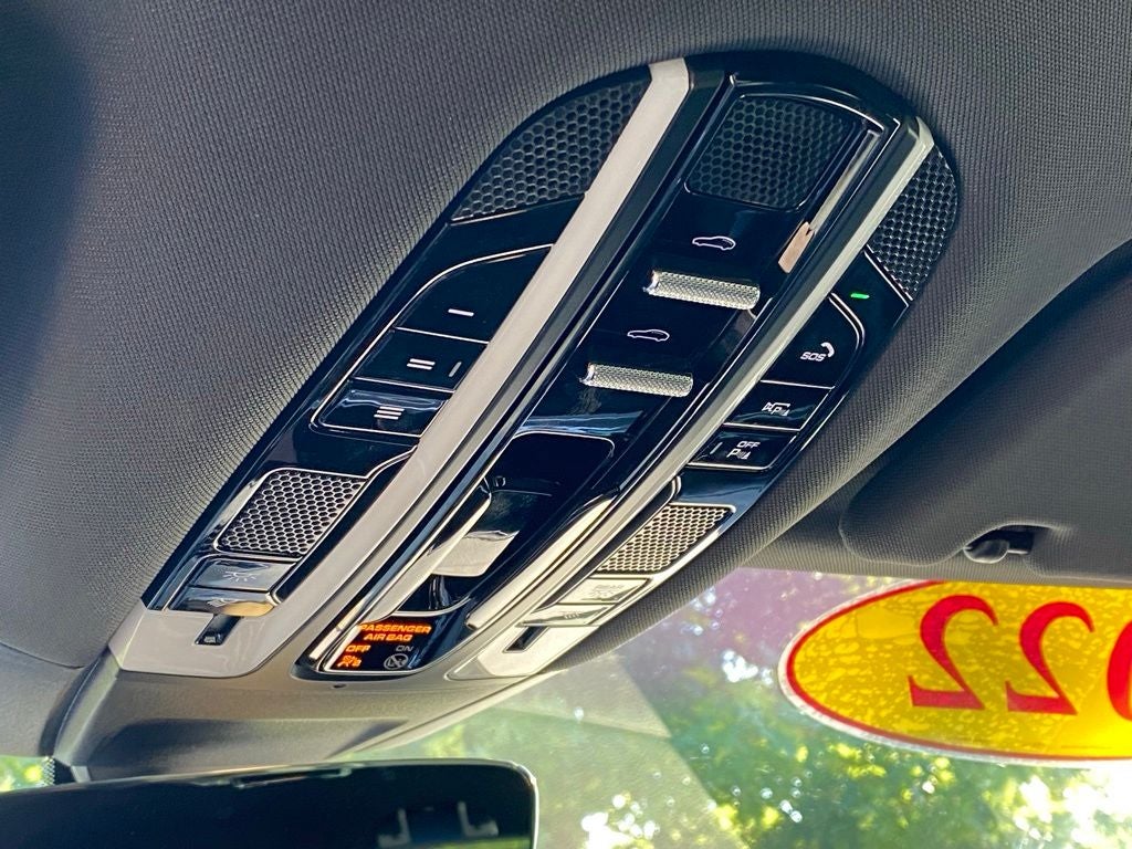 2022 Porsche Panamera 4S