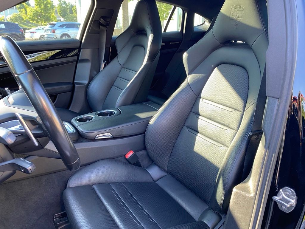 2022 Porsche Panamera 4S