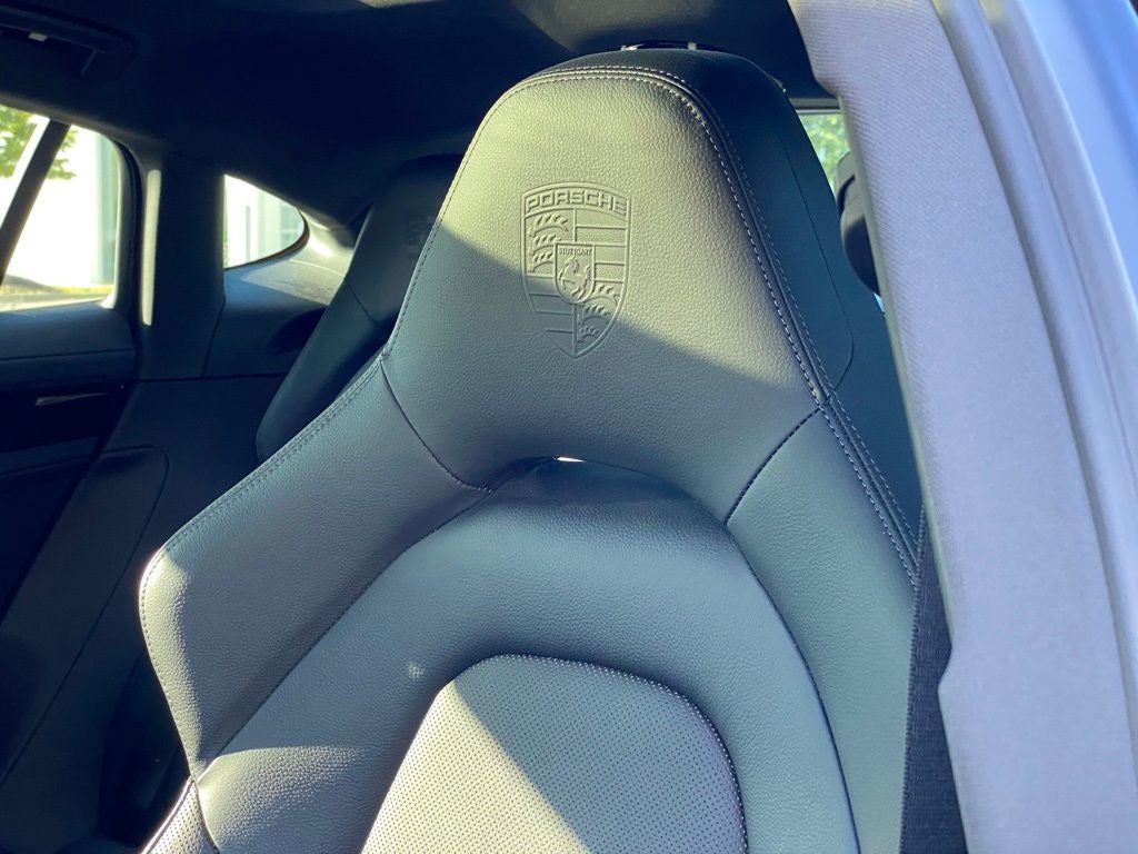 2022 Porsche Panamera 4S