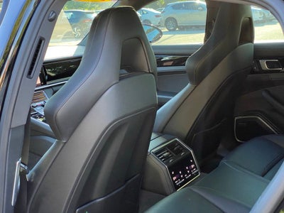 2022 Porsche Panamera 4S