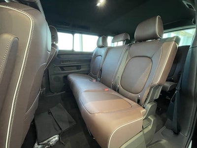 2025 Volkswagen ID. Buzz Pro