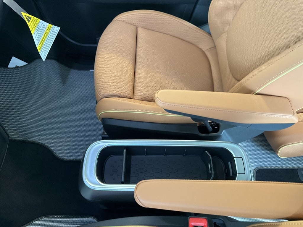 2025 Volkswagen ID. Buzz Pro S Plus