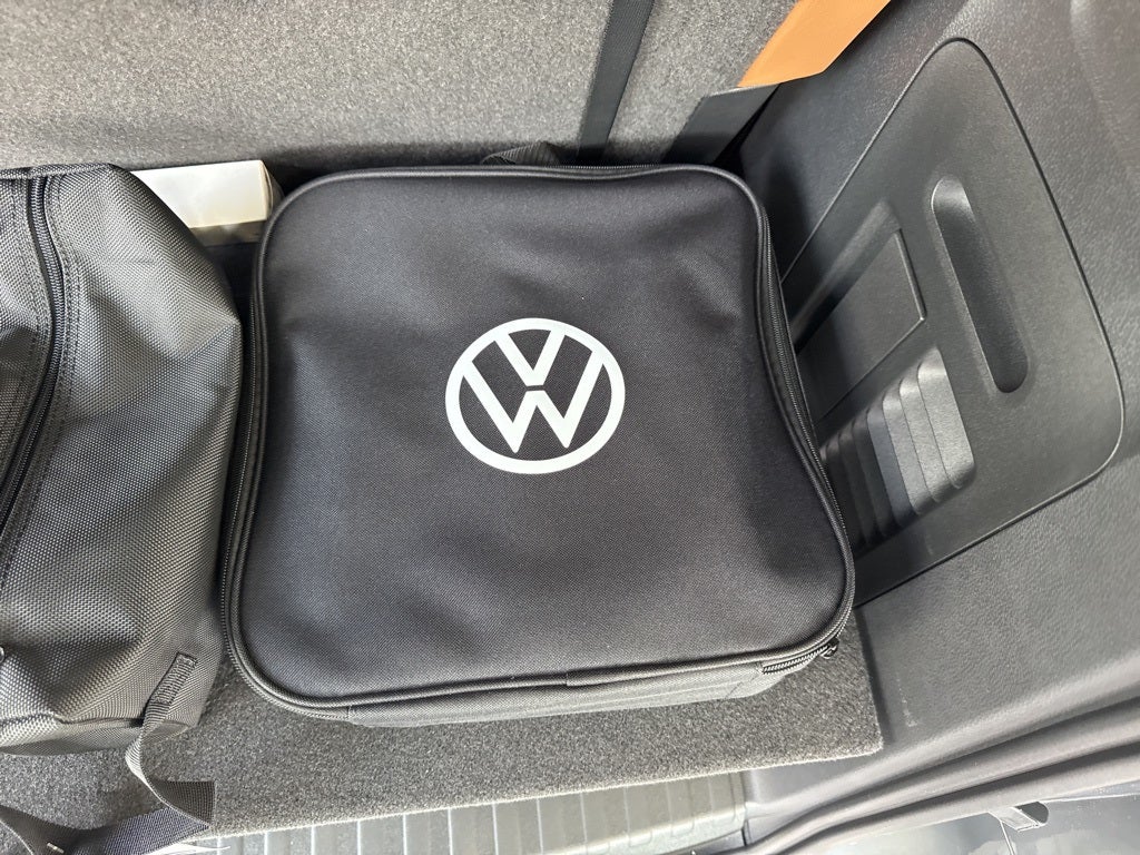 2025 Volkswagen ID. Buzz Pro S Plus