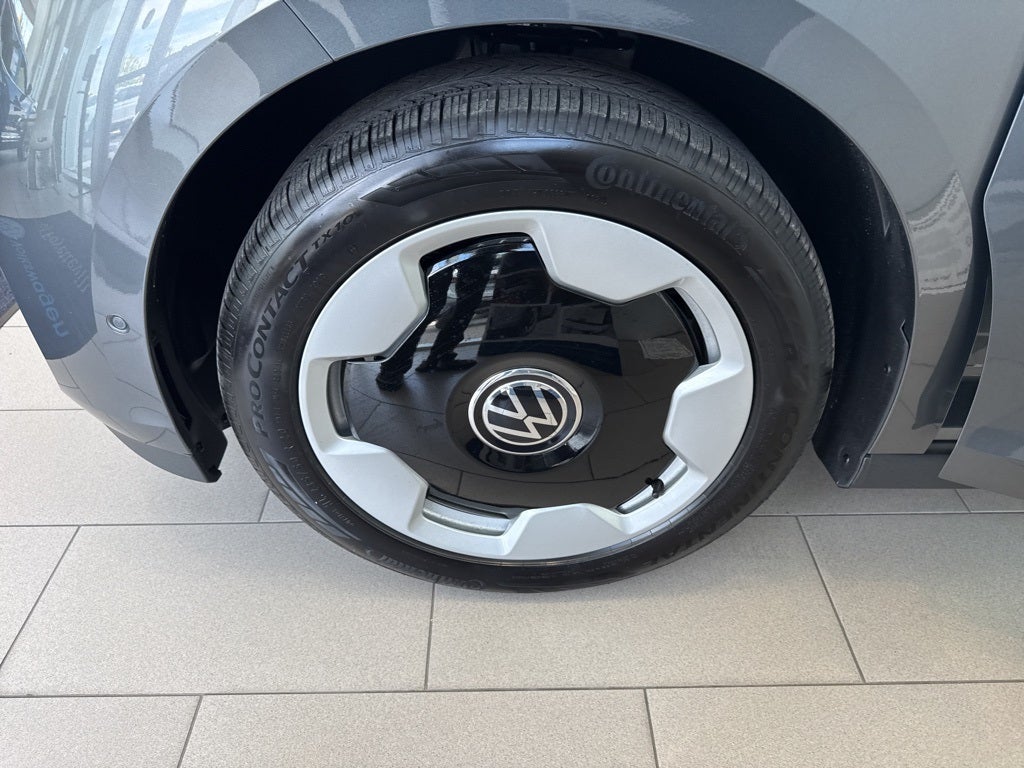 2025 Volkswagen ID. Buzz Pro S Plus