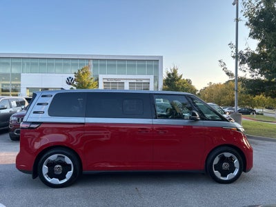 2025 Volkswagen ID. Buzz Pro S Plus