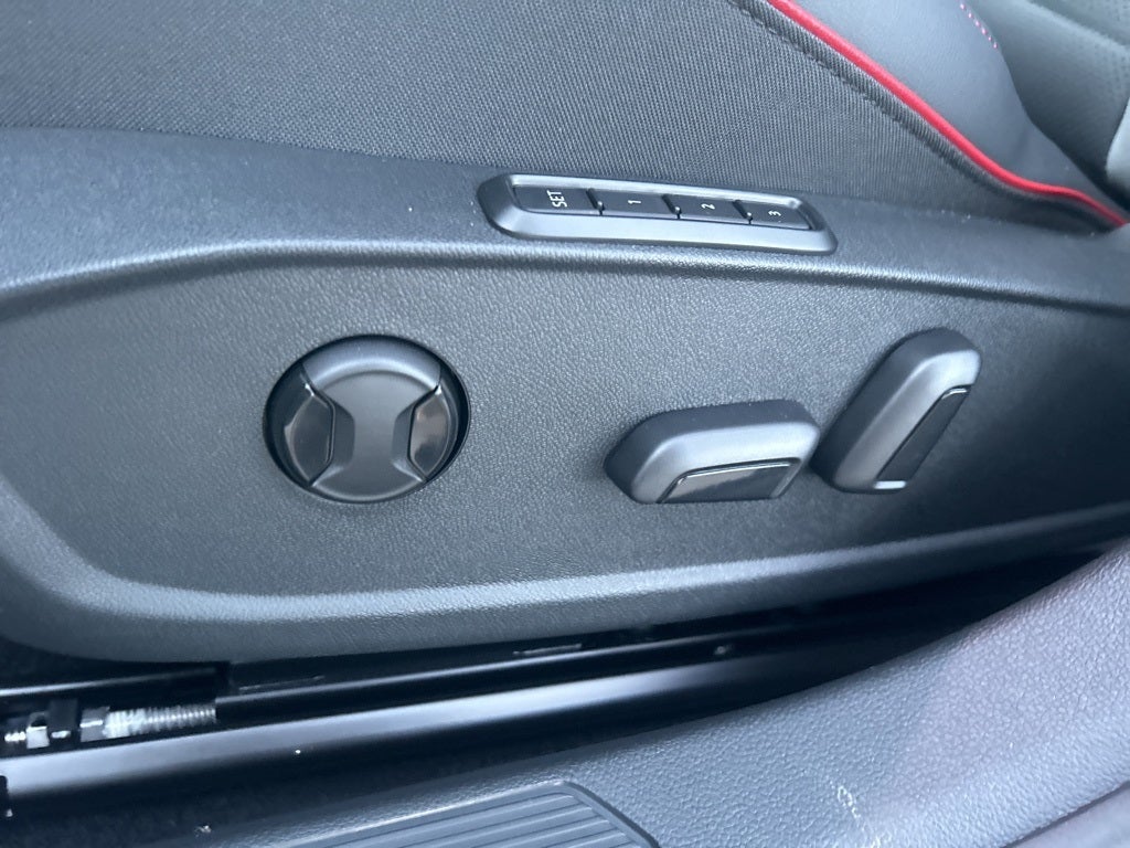 2026 Volkswagen Golf GTI 2.0T SE