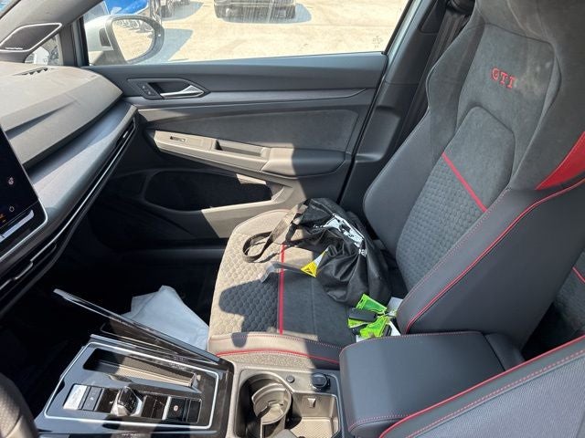 2025 Volkswagen Golf GTI 2.0T SE
