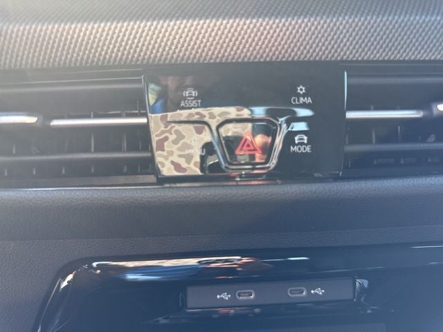 2025 Volkswagen Golf GTI 2.0T SE