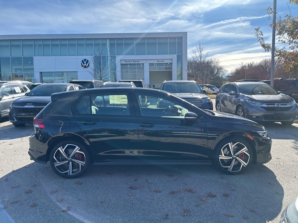 2026 Volkswagen Golf GTI 2.0T SE