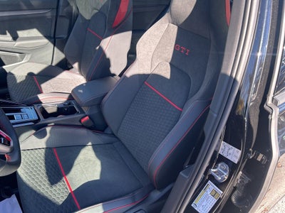 2026 Volkswagen Golf GTI 2.0T SE