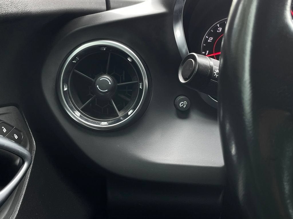 2022 Chevrolet Camaro 1LS