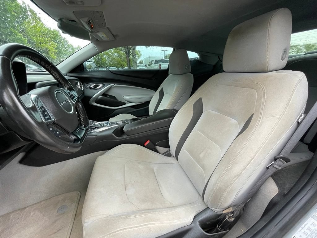 2022 Chevrolet Camaro 1LS