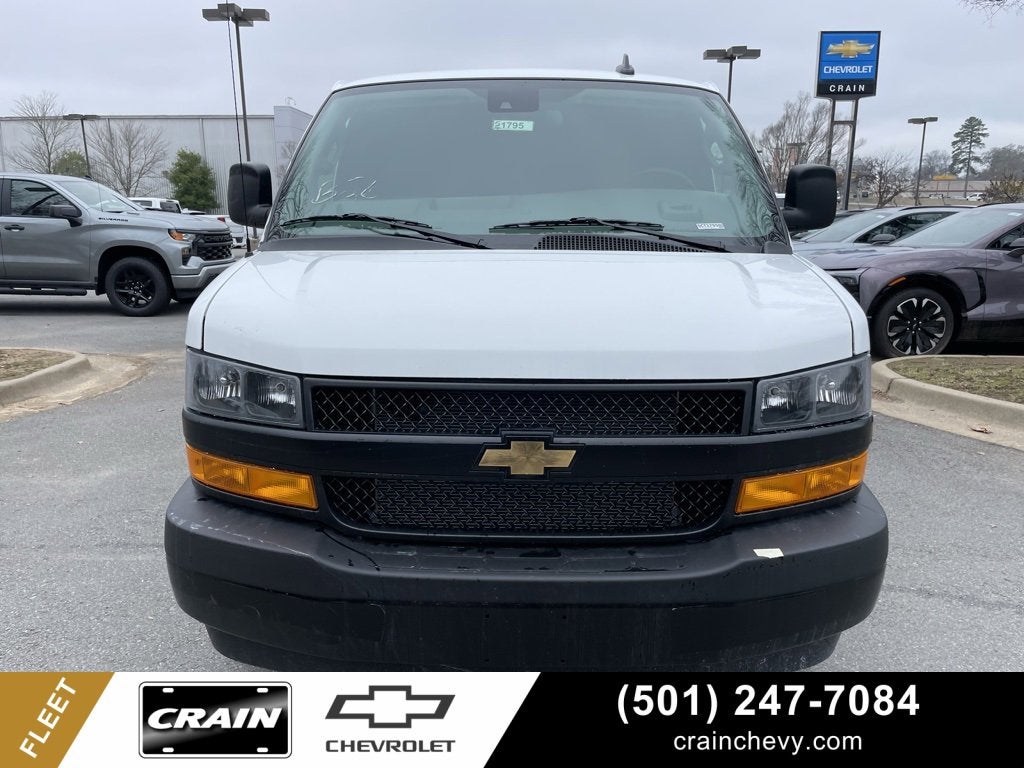 2025 Chevrolet Express Cargo 2500 WT