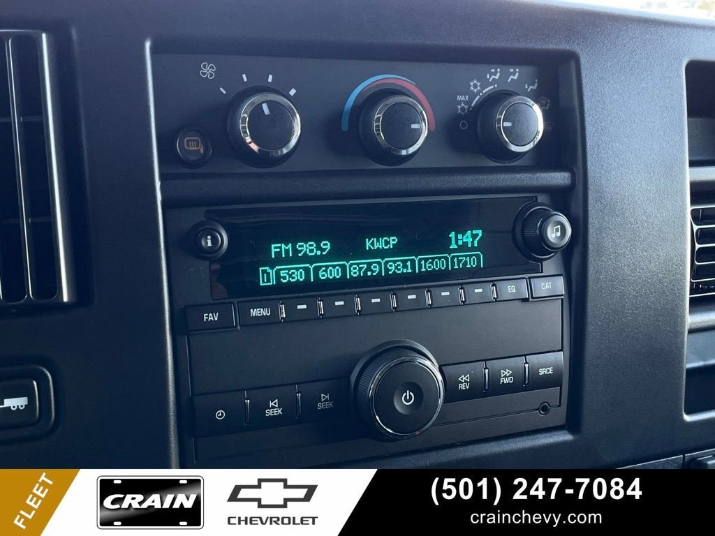 2025 Chevrolet Express Cargo 2500 WT