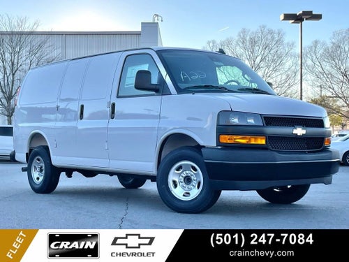 2025 Chevrolet Express Cargo WT
