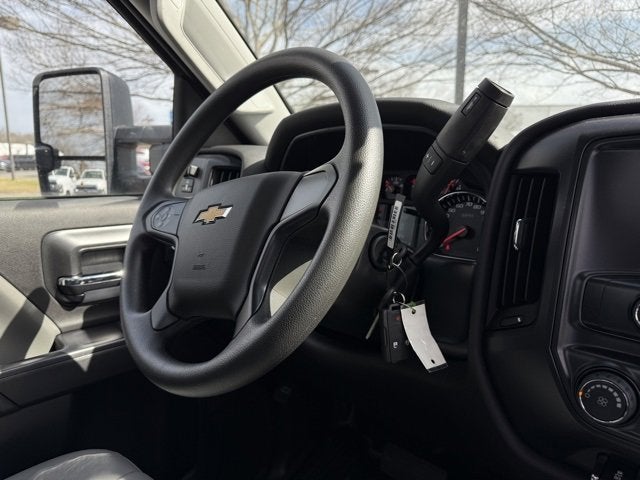 2024 Chevrolet Silverado 5500 HD Work Truck
