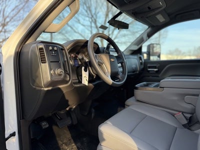 2024 Chevrolet Silverado 5500 HD Work Truck