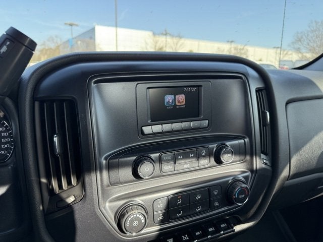 2024 Chevrolet Silverado 5500 HD Work Truck