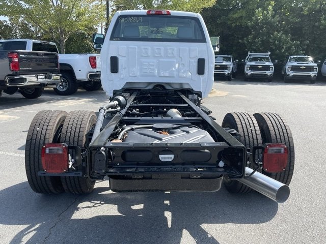 2024 Chevrolet Silverado 5500 HD Work Truck