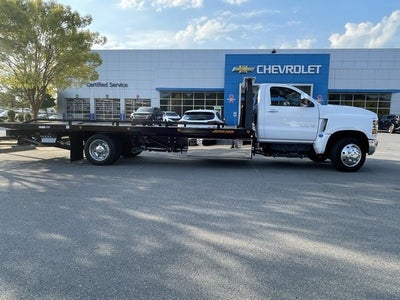 2024 Chevrolet Silverado 6500 HD Work Truck