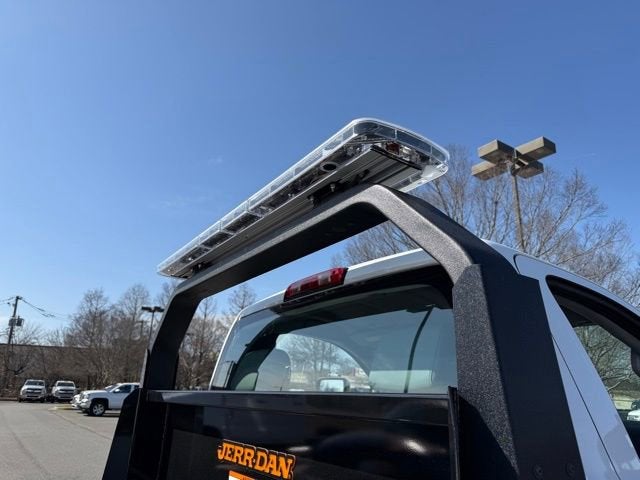 2024 Chevrolet Silverado 6500 HD Work Truck