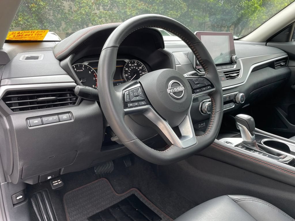 2025 Nissan Altima SR