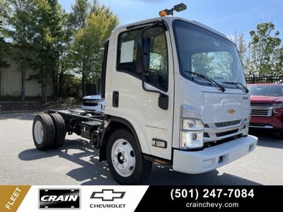 2025 Chevrolet Low Cab Forward 4500 Base