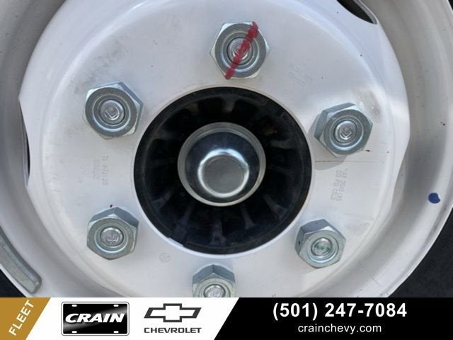 2025 Chevrolet Low Cab Forward 4500 Base