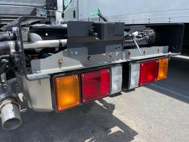 2025 Chevrolet Low Cab Forward 4500 Base