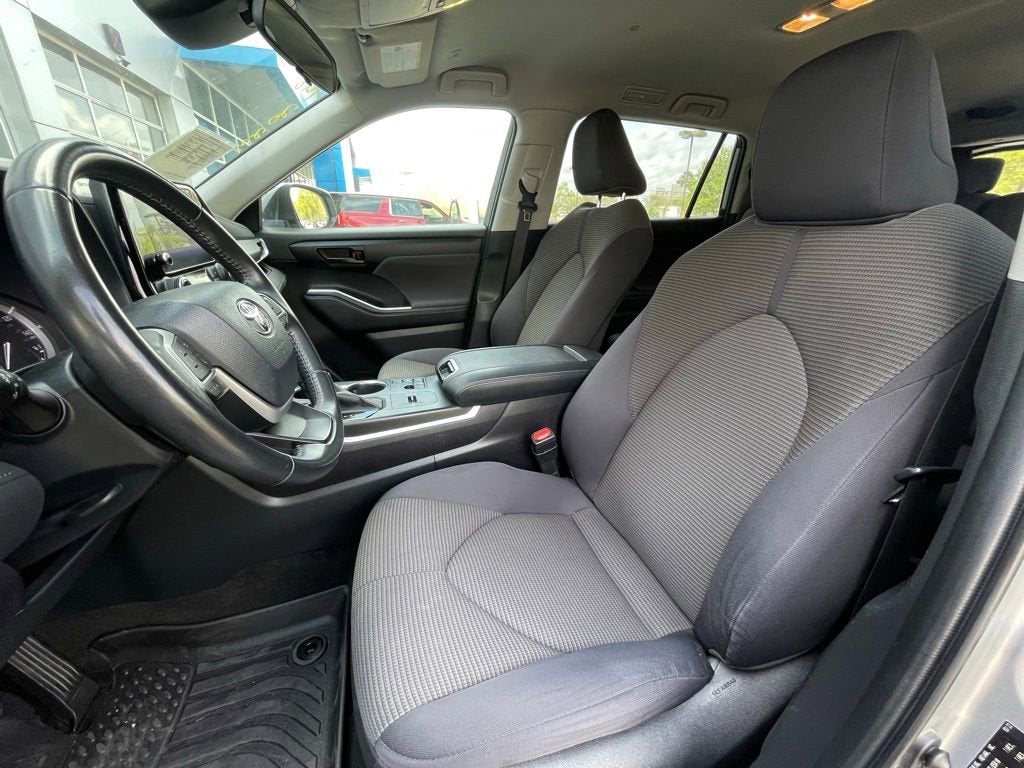 2023 Toyota Highlander L