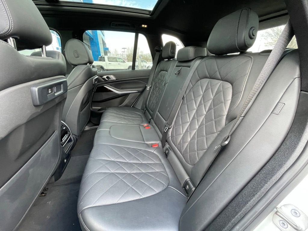 2023 BMW X5 xDrive45e