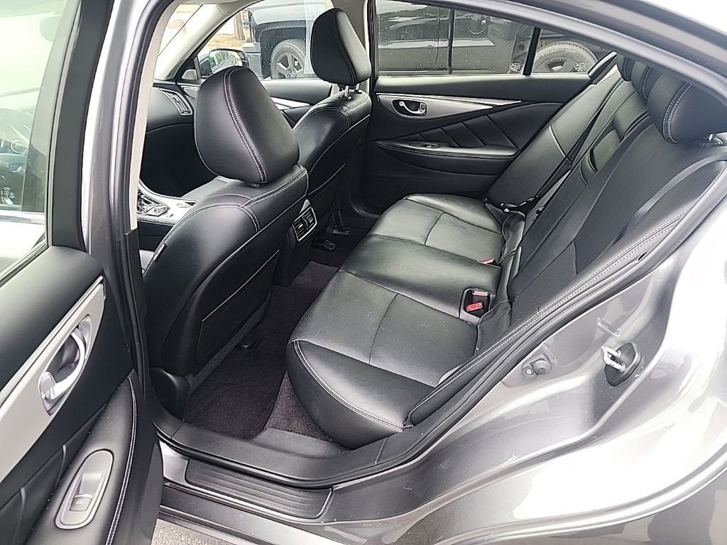 2023 INFINITI Q50 LUXE