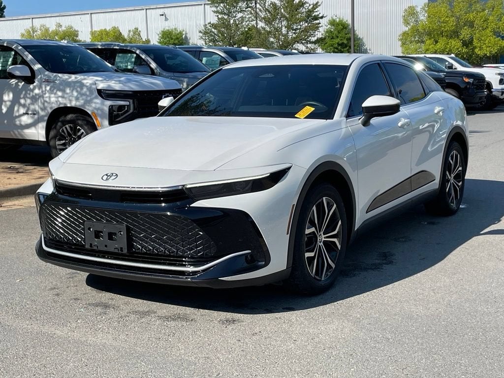 2023 Toyota Crown XLE