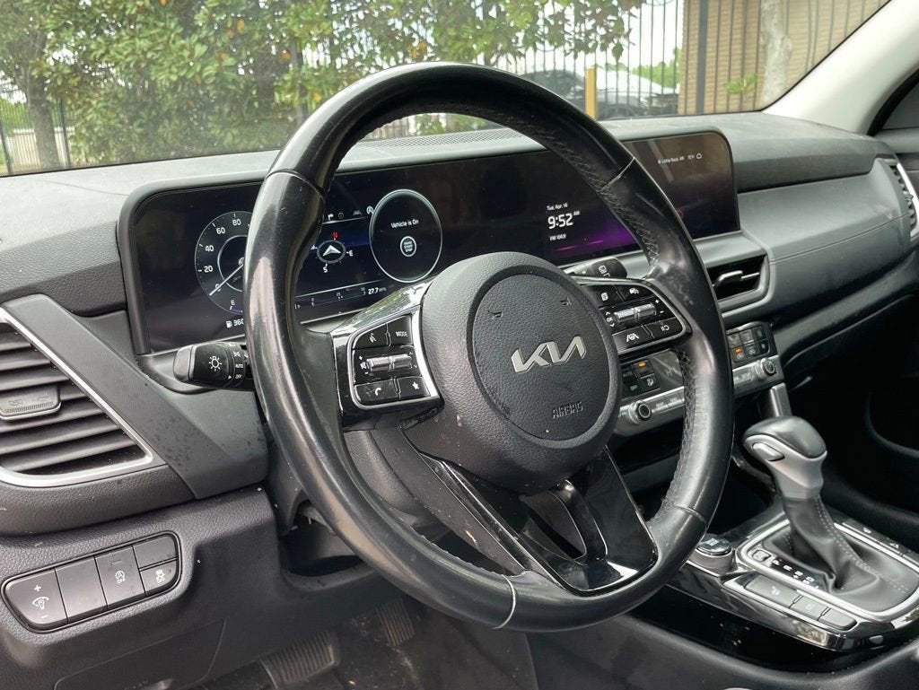 2024 Kia Seltos EX