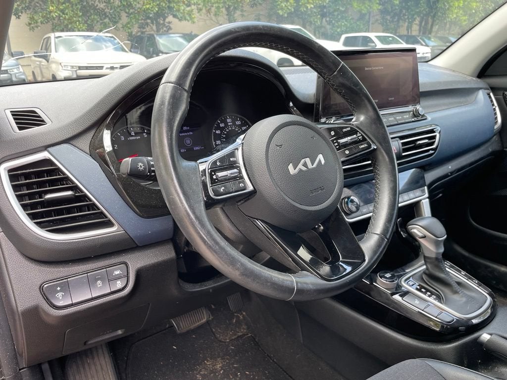 2023 Kia Seltos S