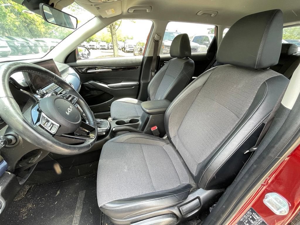2023 Kia Seltos S