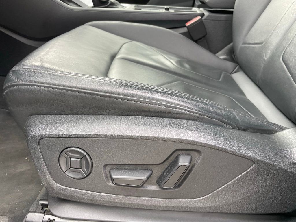 2024 Audi Q3 S line Premium