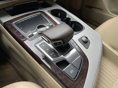 2019 Audi Q7 Premium Plus
