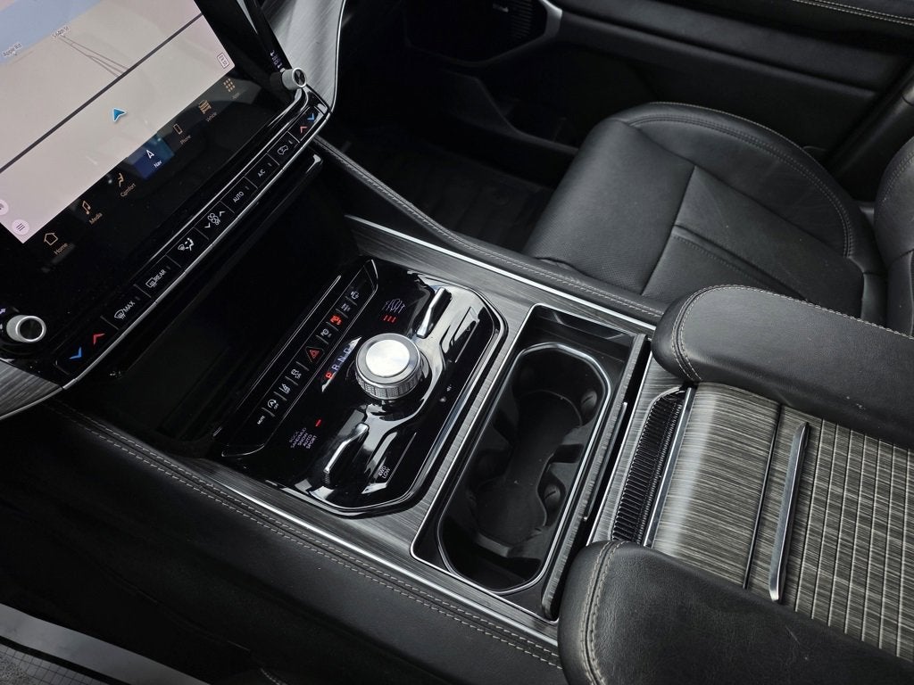 2023 Jeep Wagoneer L Series III