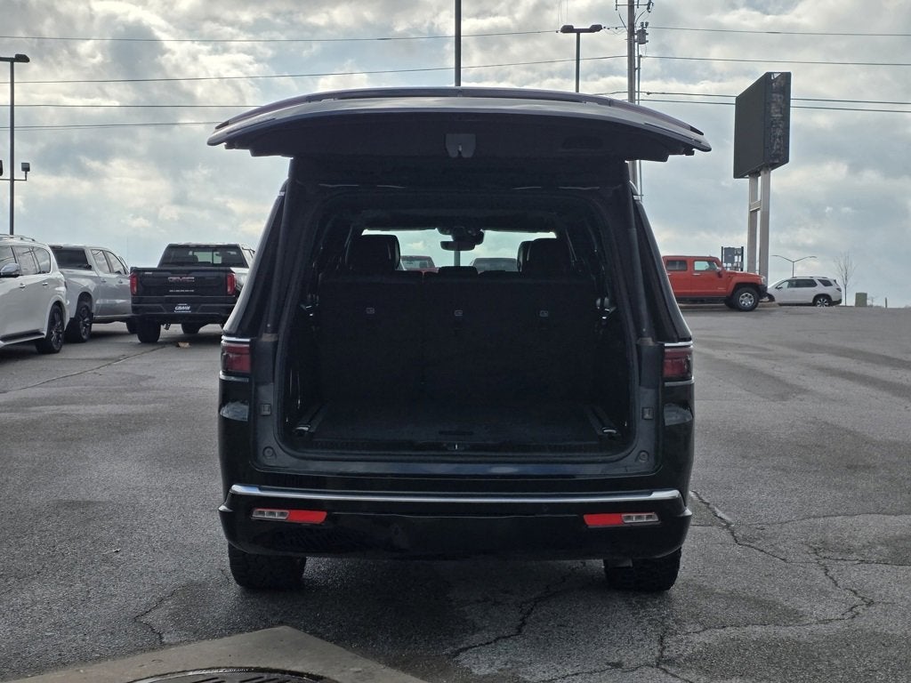 2023 Jeep Wagoneer L Series III