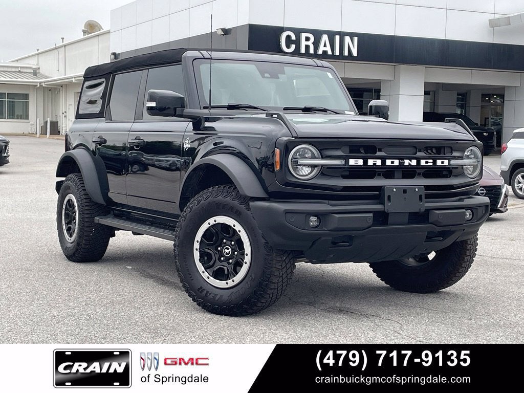 2023 Ford Bronco Base
