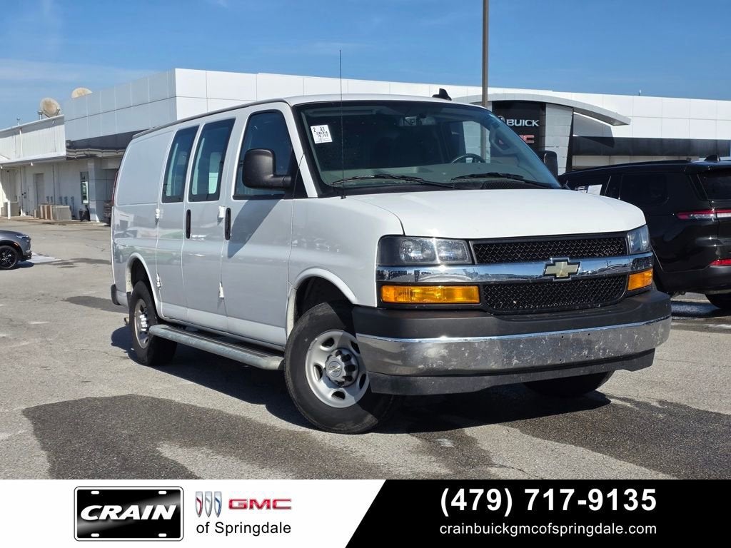 2024 Chevrolet Express Cargo 2500 WT