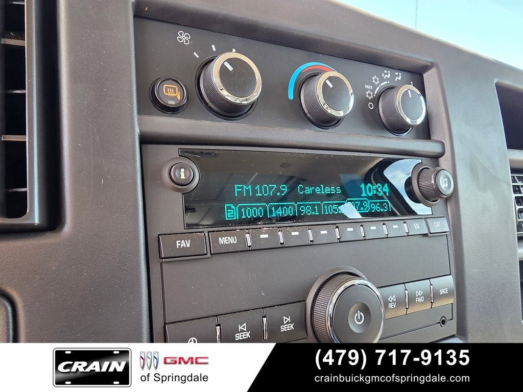 2024 Chevrolet Express Cargo 3500 WT