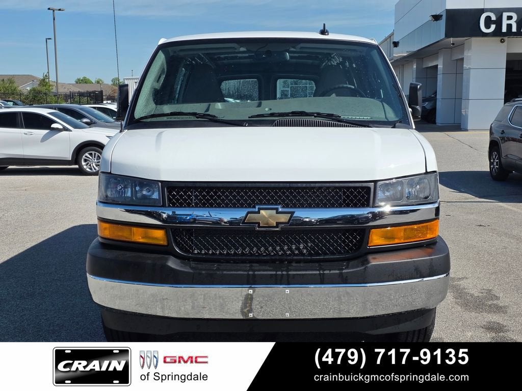 2024 Chevrolet Express Cargo 3500 WT