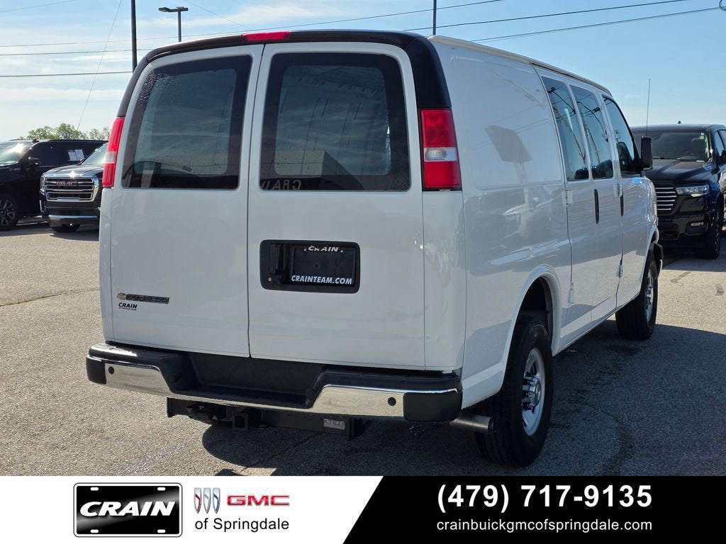 2024 Chevrolet Express Cargo 3500 WT