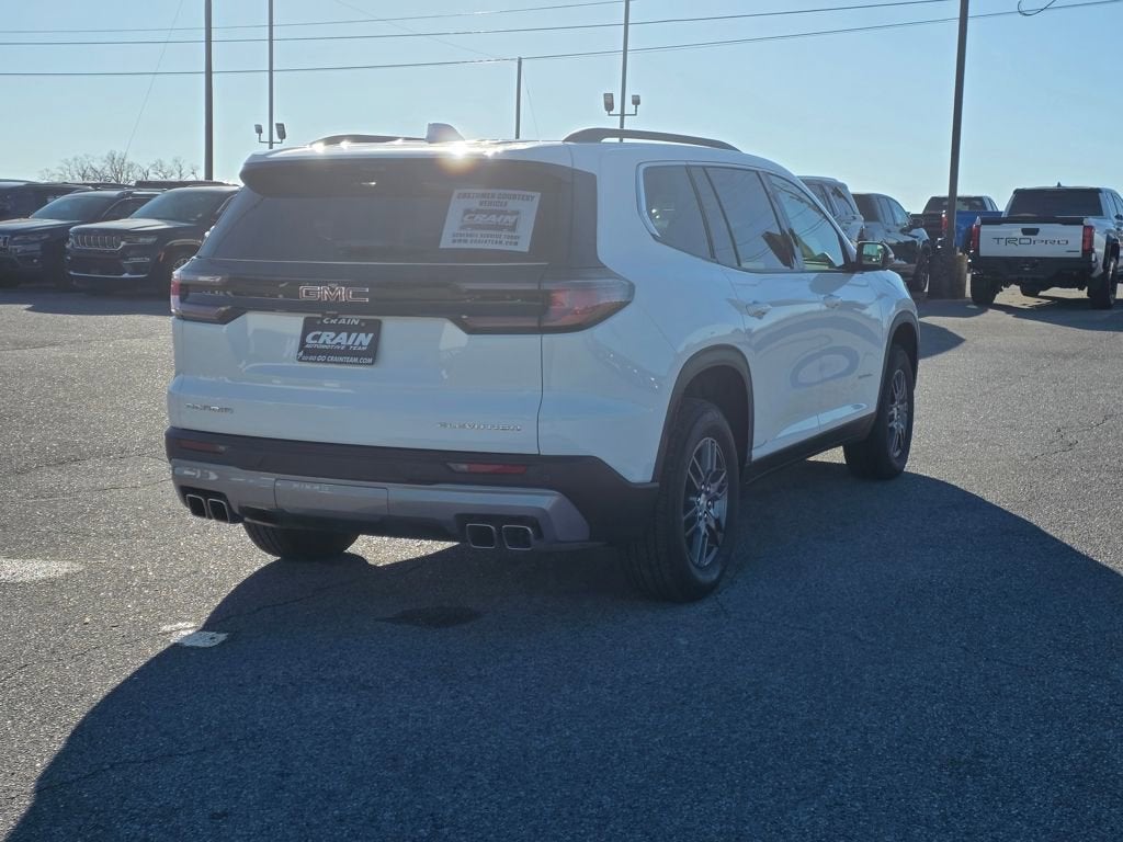 2026 GMC Acadia Elevation