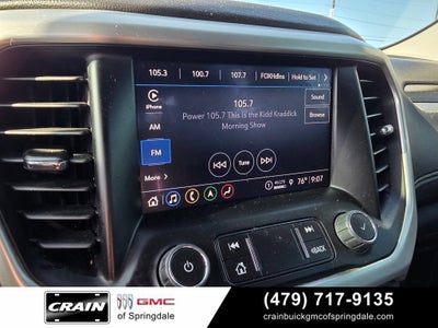 2023 GMC Acadia SLT